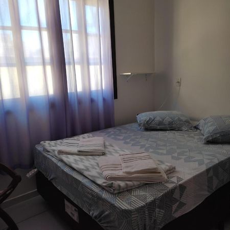 Um Quarto Em Casa Agradavel Переке Екстериор снимка